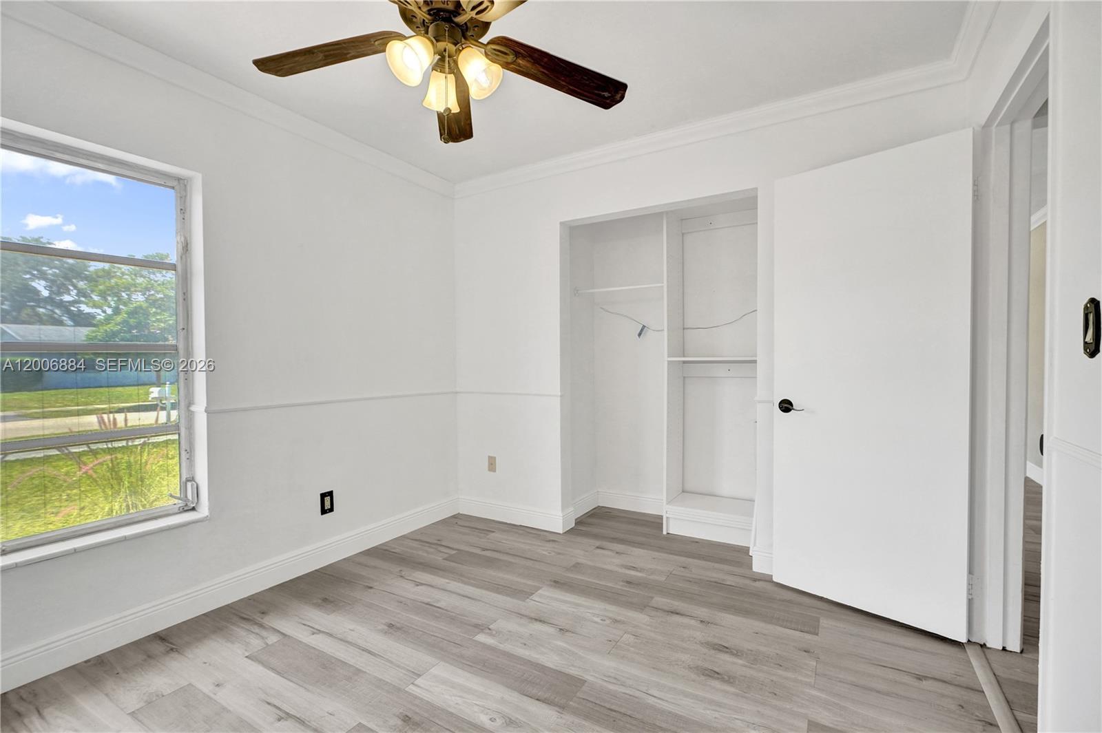 DEVON-AIRE ESTATES SEC 3 - Residential