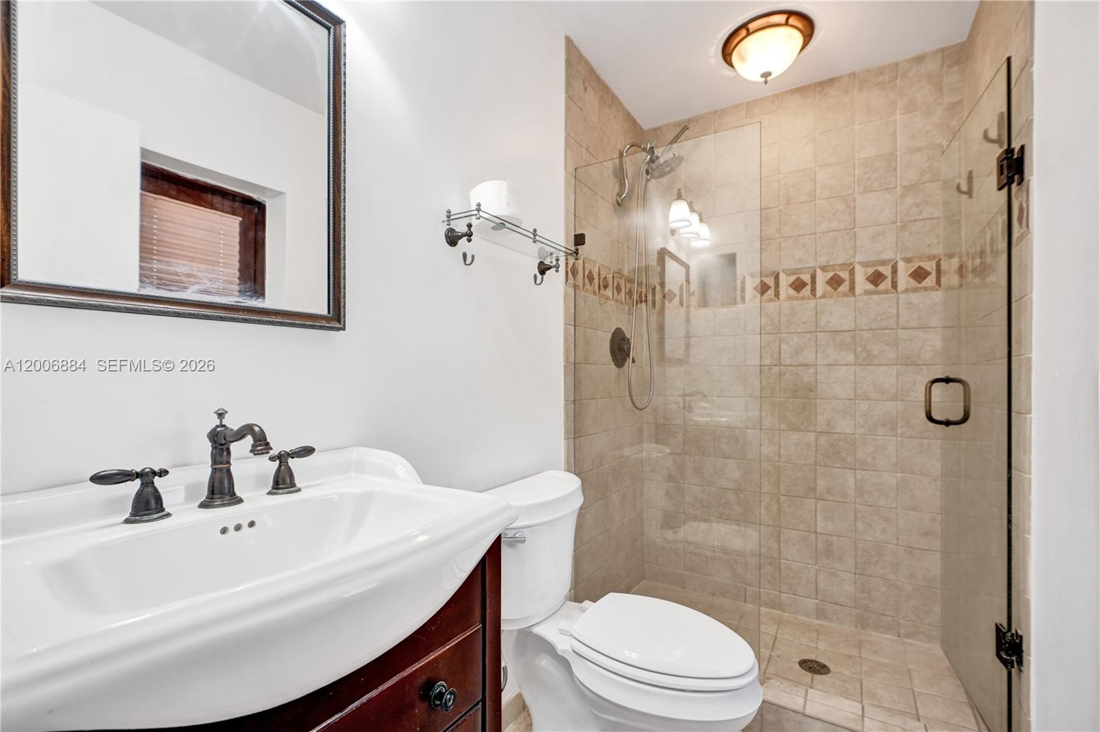 DEVON-AIRE ESTATES SEC 3 - Residential