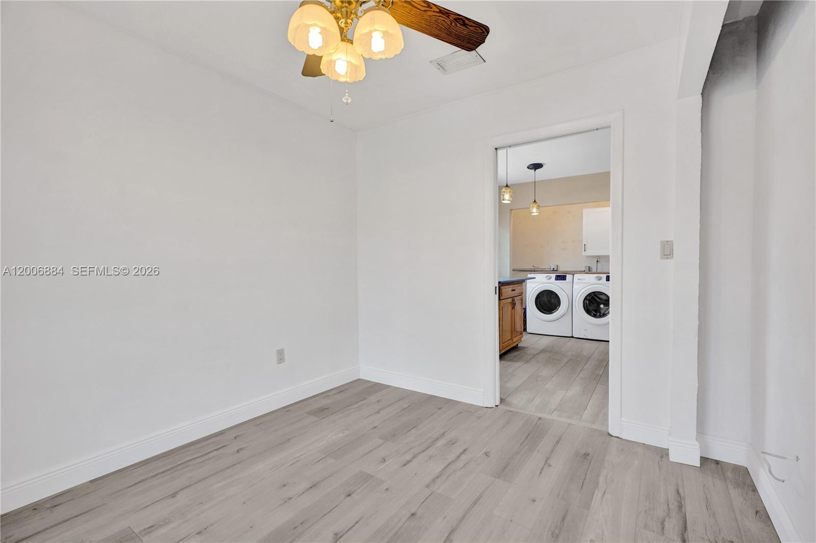DEVON-AIRE ESTATES SEC 3 - Residential
