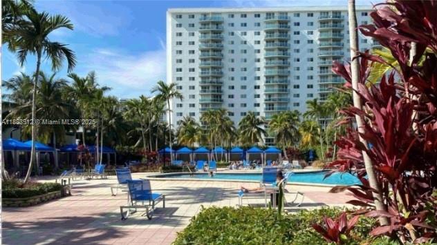 View photos, virtual tours, details... 19370 Collins Ave 1117
