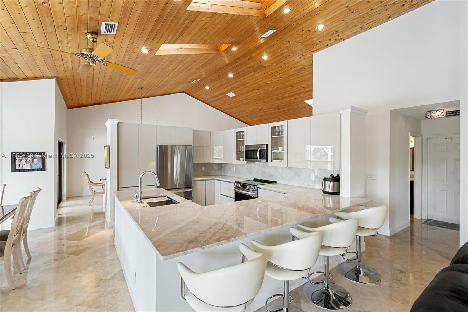 WOODLANDS SEC 1 - Residential Lease