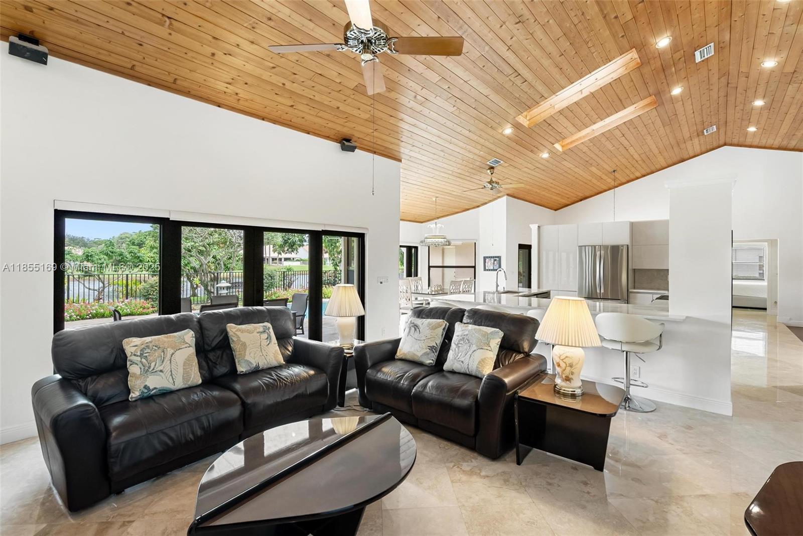 WOODLANDS SEC 1 - Residential Lease