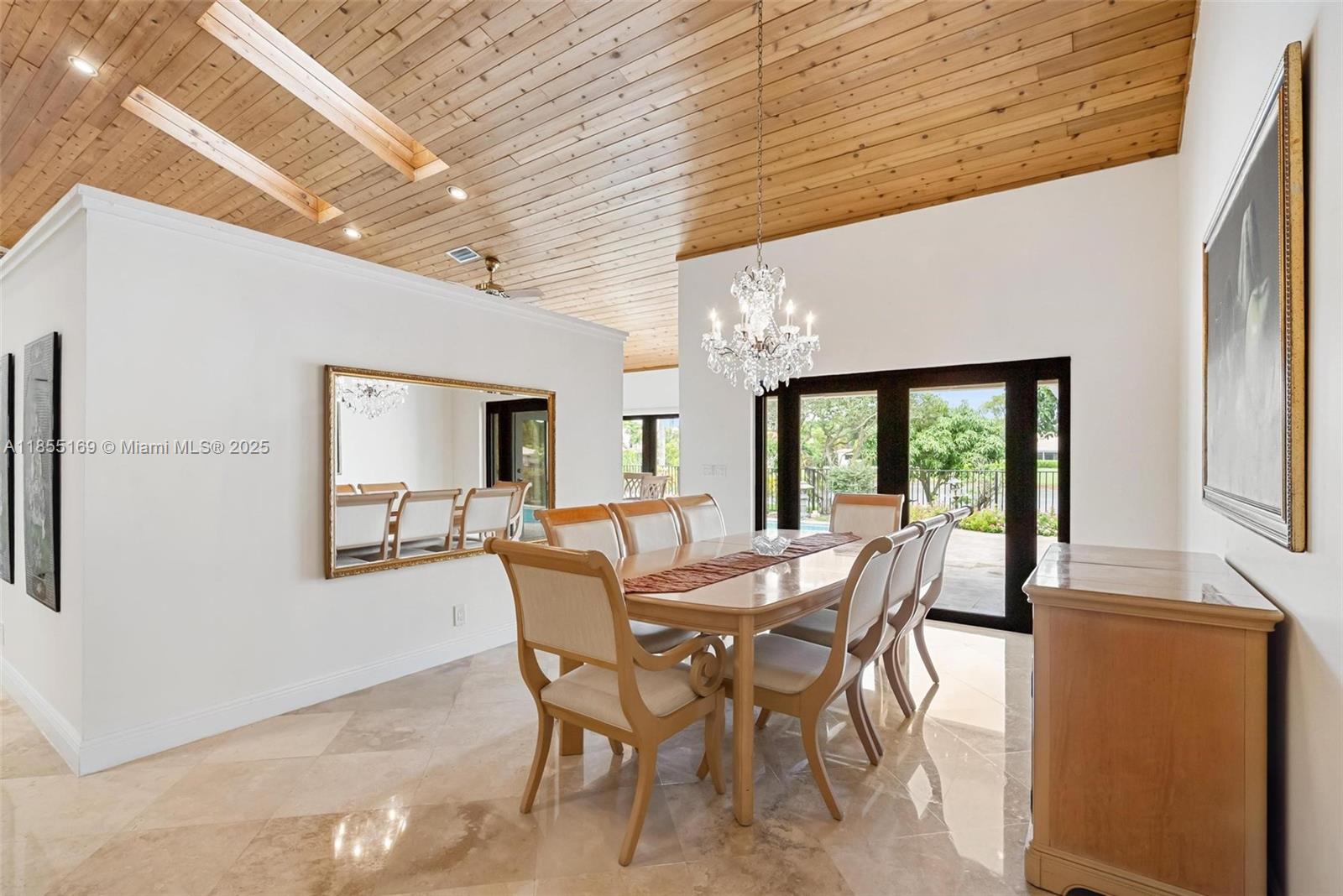 WOODLANDS SEC 1 - Residential Lease