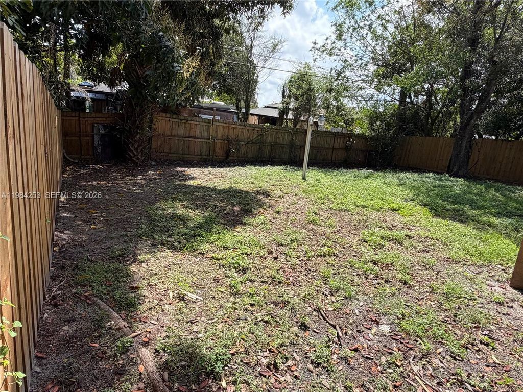 Photo of 2832 SW 7th St, Fort Lauderdale, FL 33312 (MLS # A11984253)