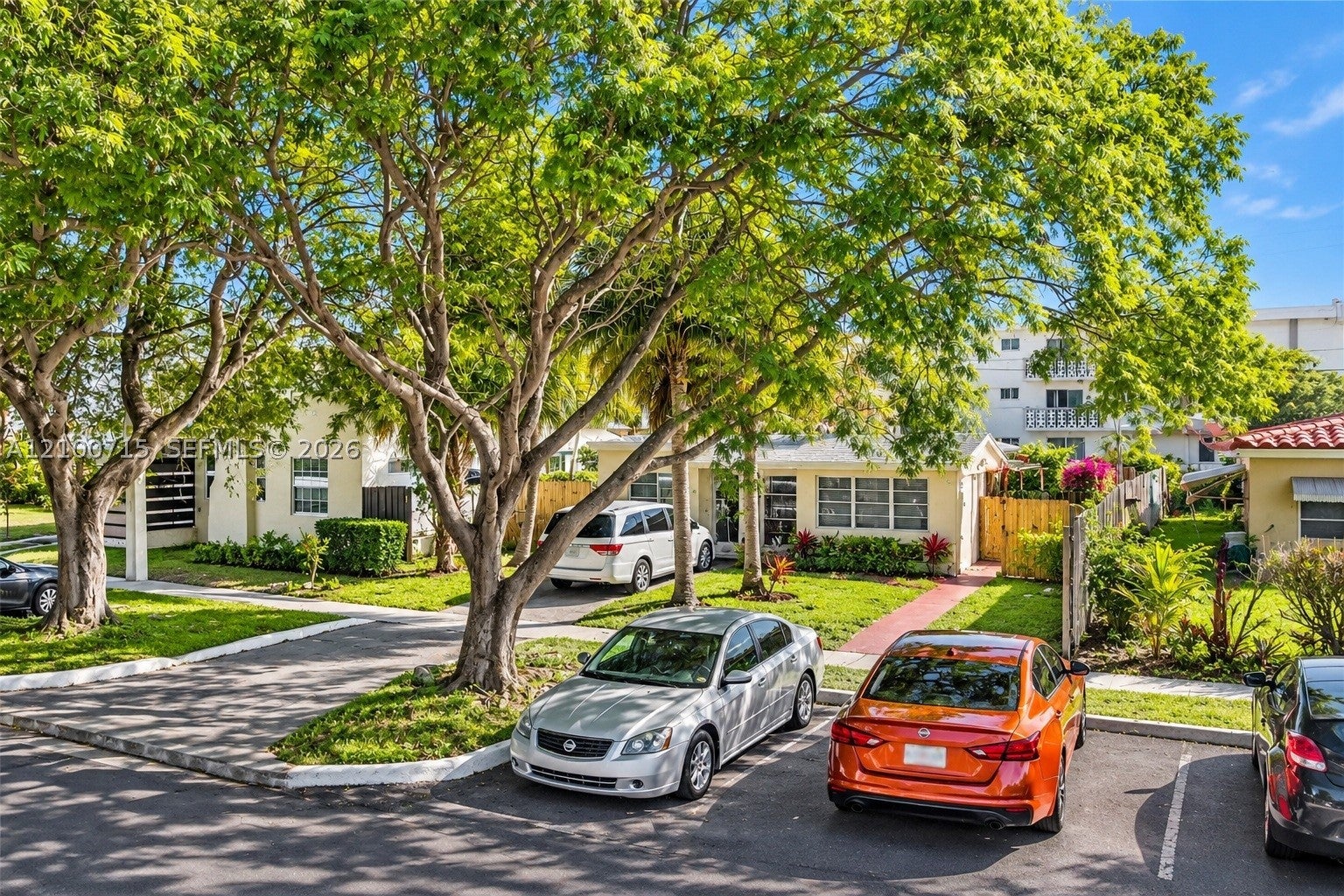 View photos, virtual tours, details... 2140 NE 170th St