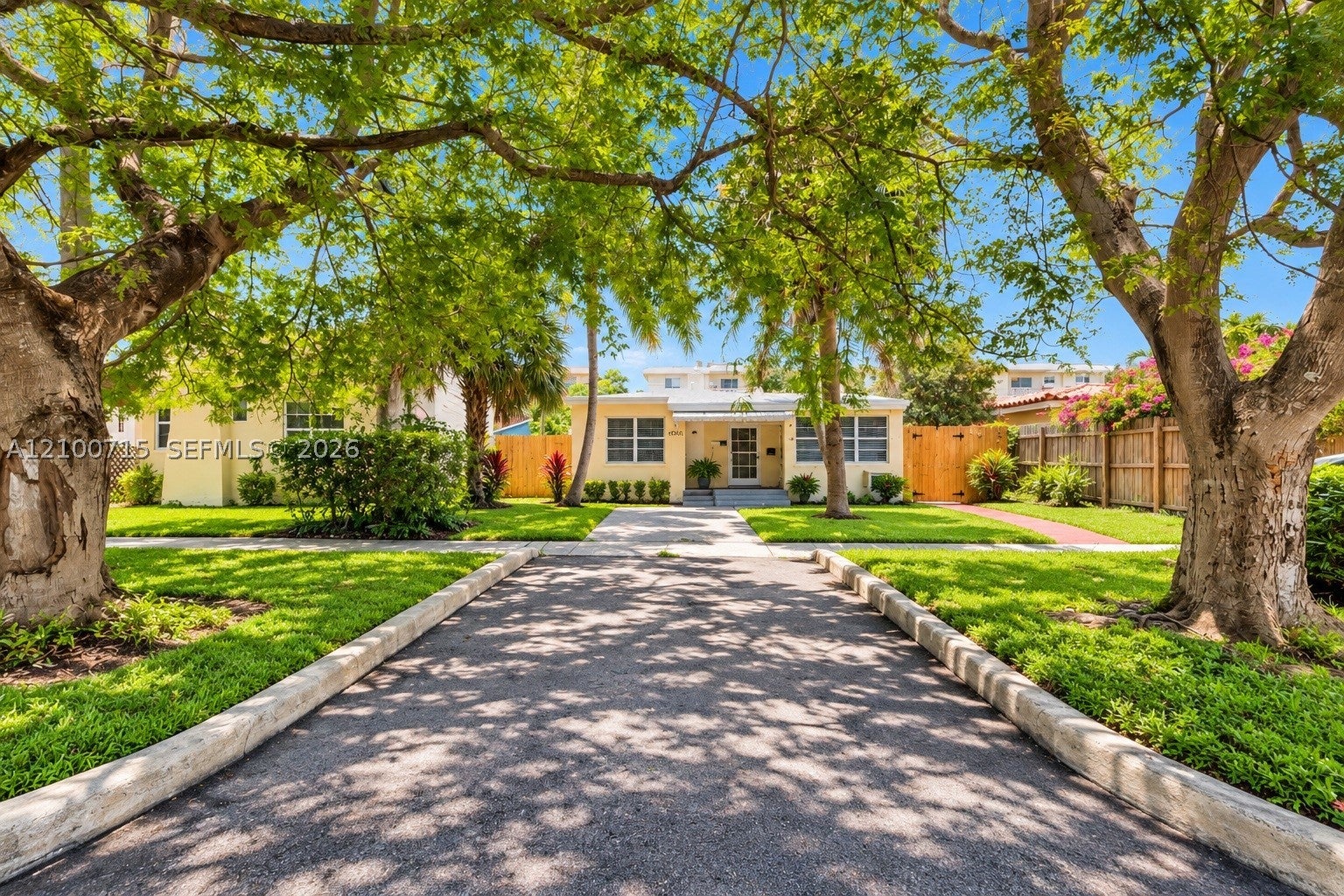 View photos, virtual tours, details... 2140 NE 170th St