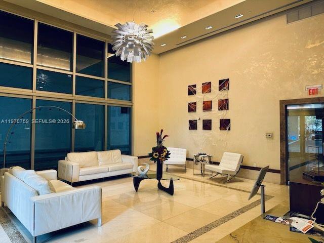 1050 Brickell Ave 1014