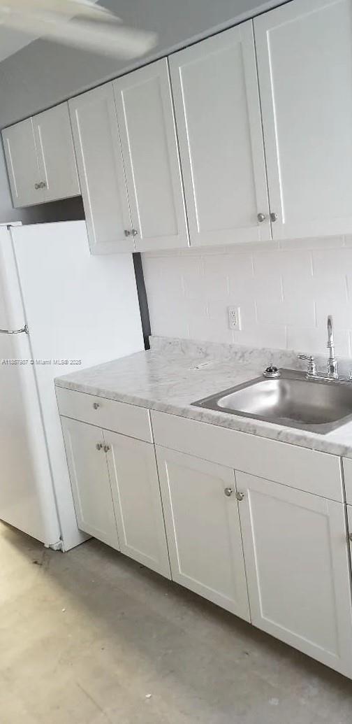 HOLLEMAN PARK - Residential Income