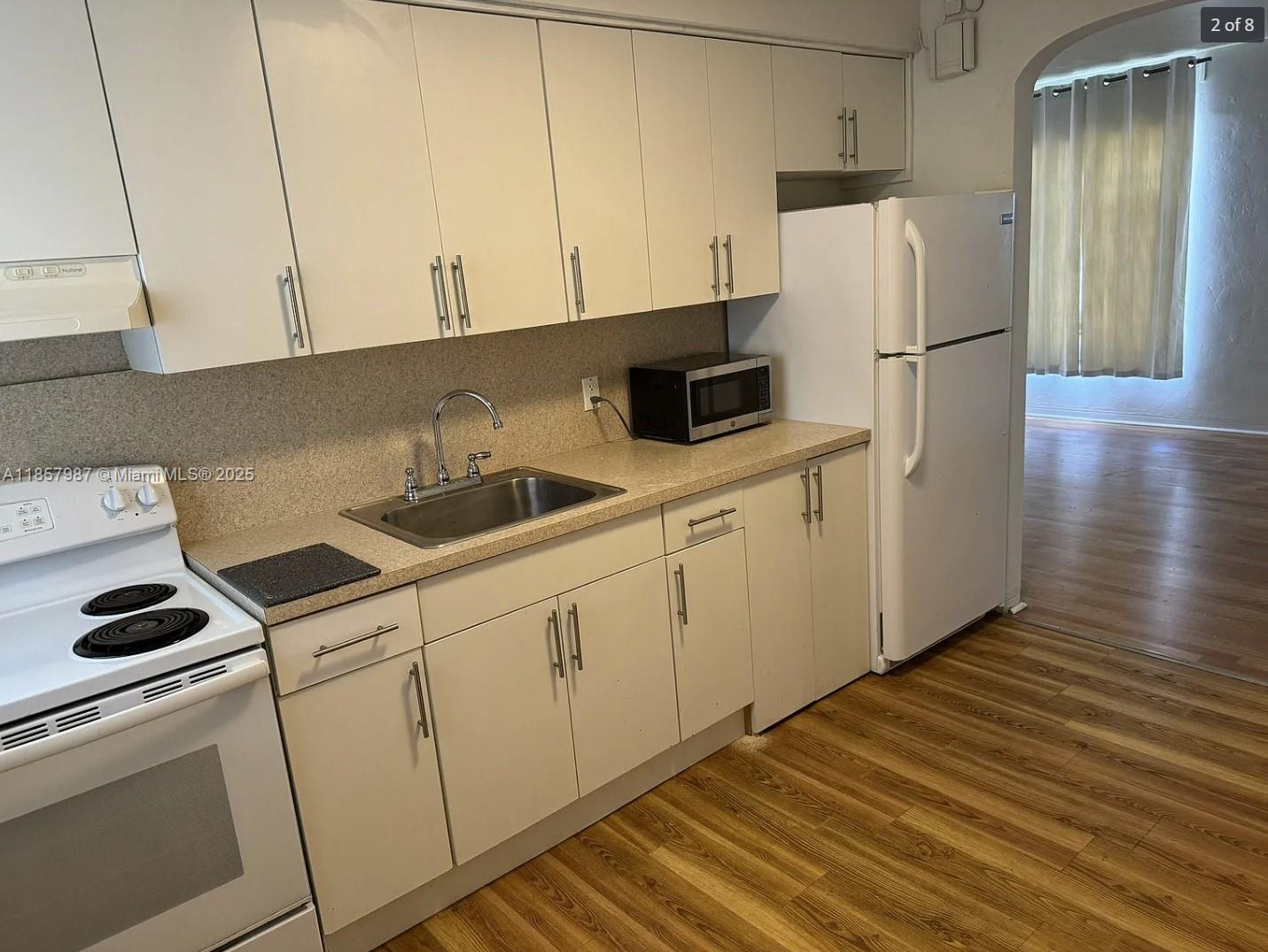 HOLLEMAN PARK - Residential Income