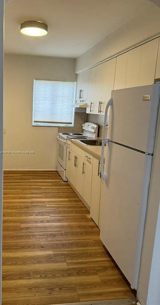 HOLLEMAN PARK - Residential Income