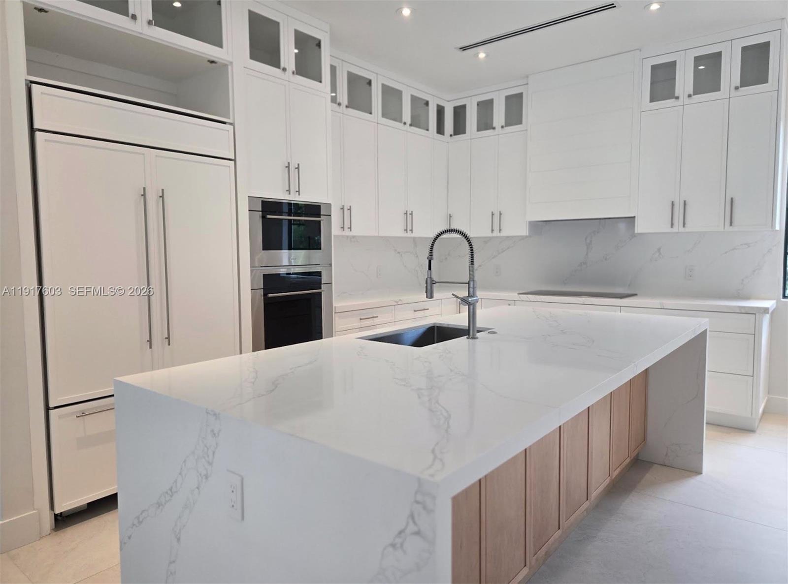 CORAL GABLE COUNTRY CLUB - Residential
