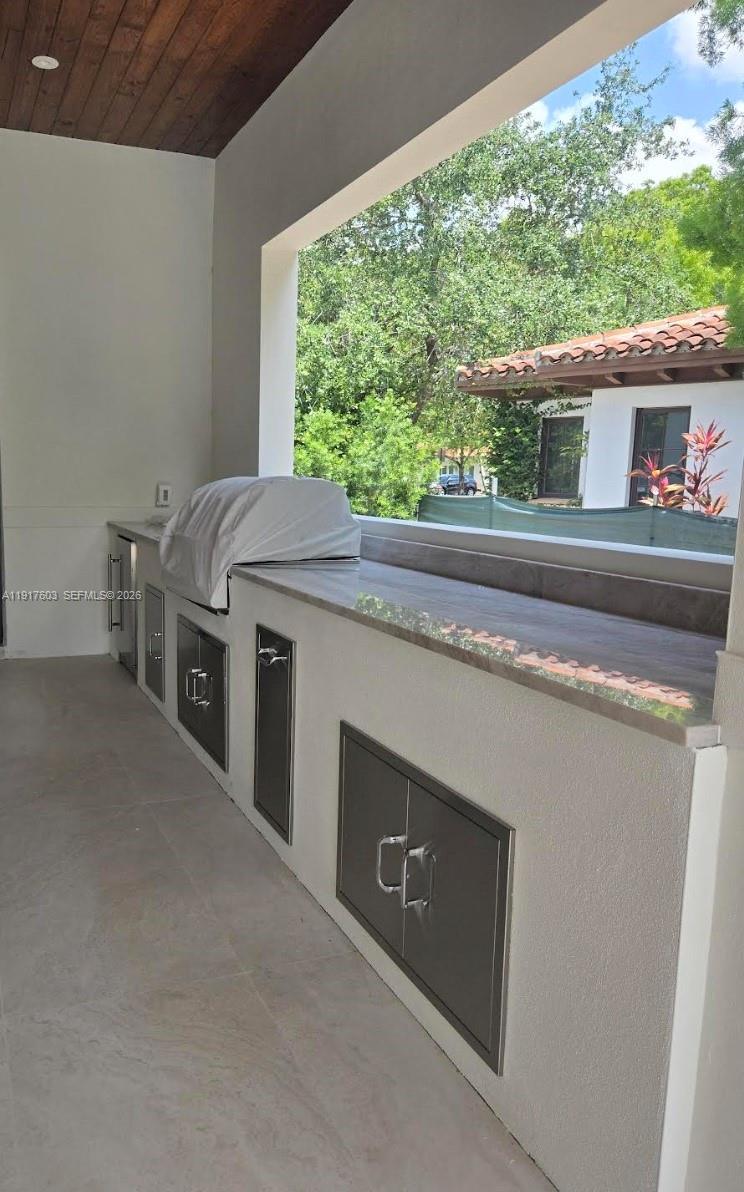 CORAL GABLE COUNTRY CLUB - Residential