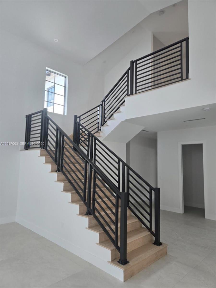 1221 Anastasia Ave