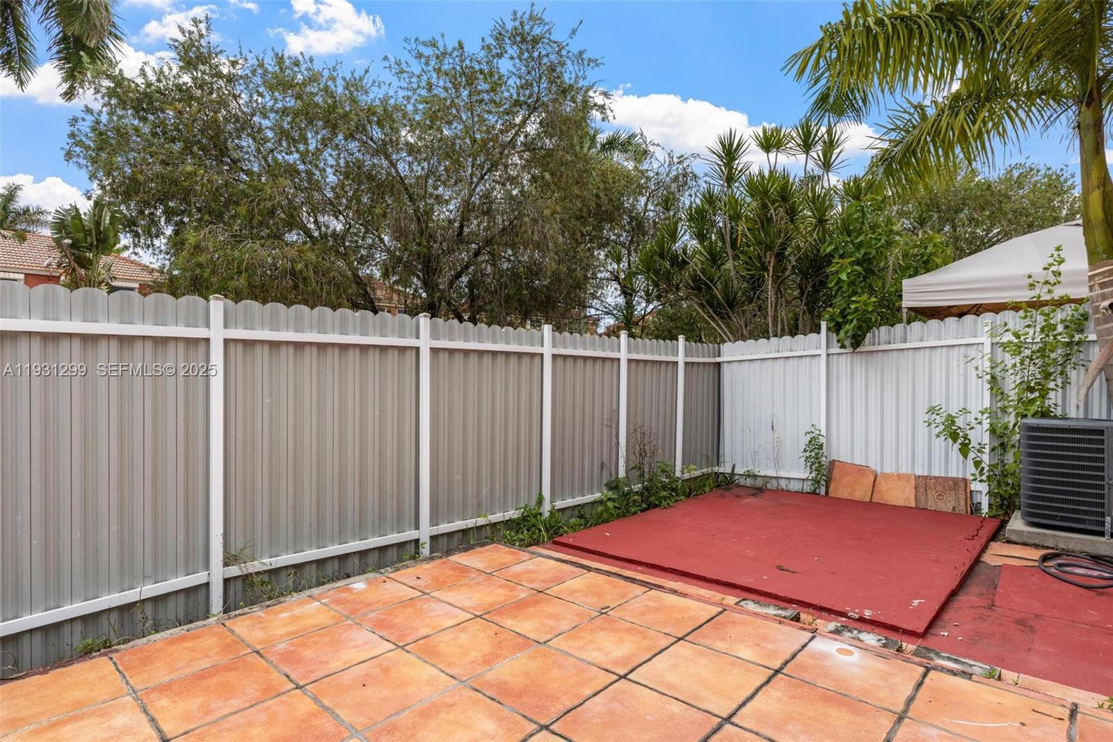 LAKE POINTE SEC 1 - Residential Lease