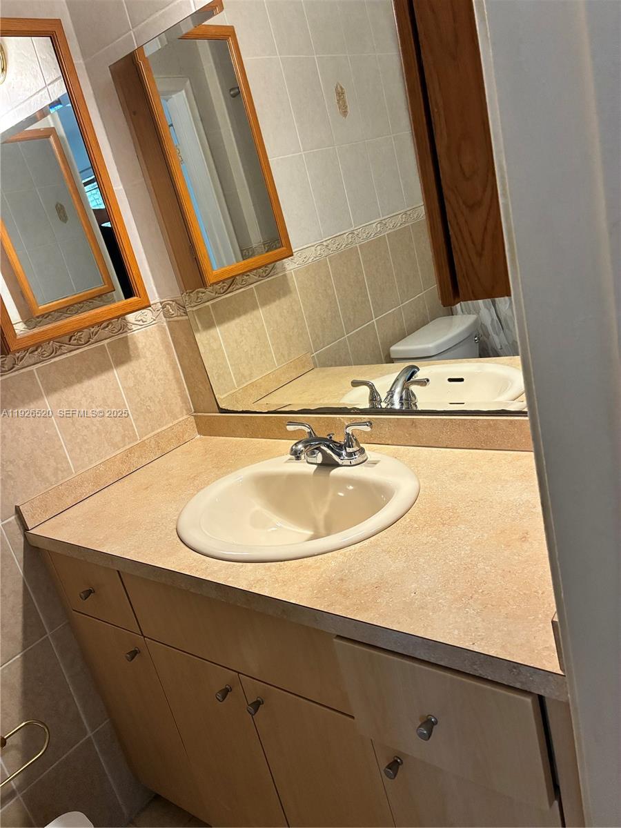 ADLERAMA ESTATES 4TH ADDN - Residential