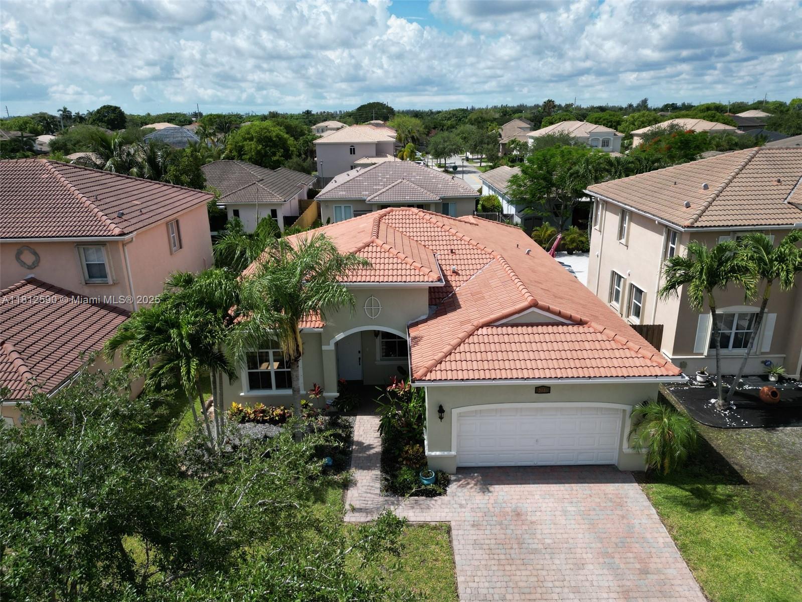 SHORES AT KEYS GATE - Residential