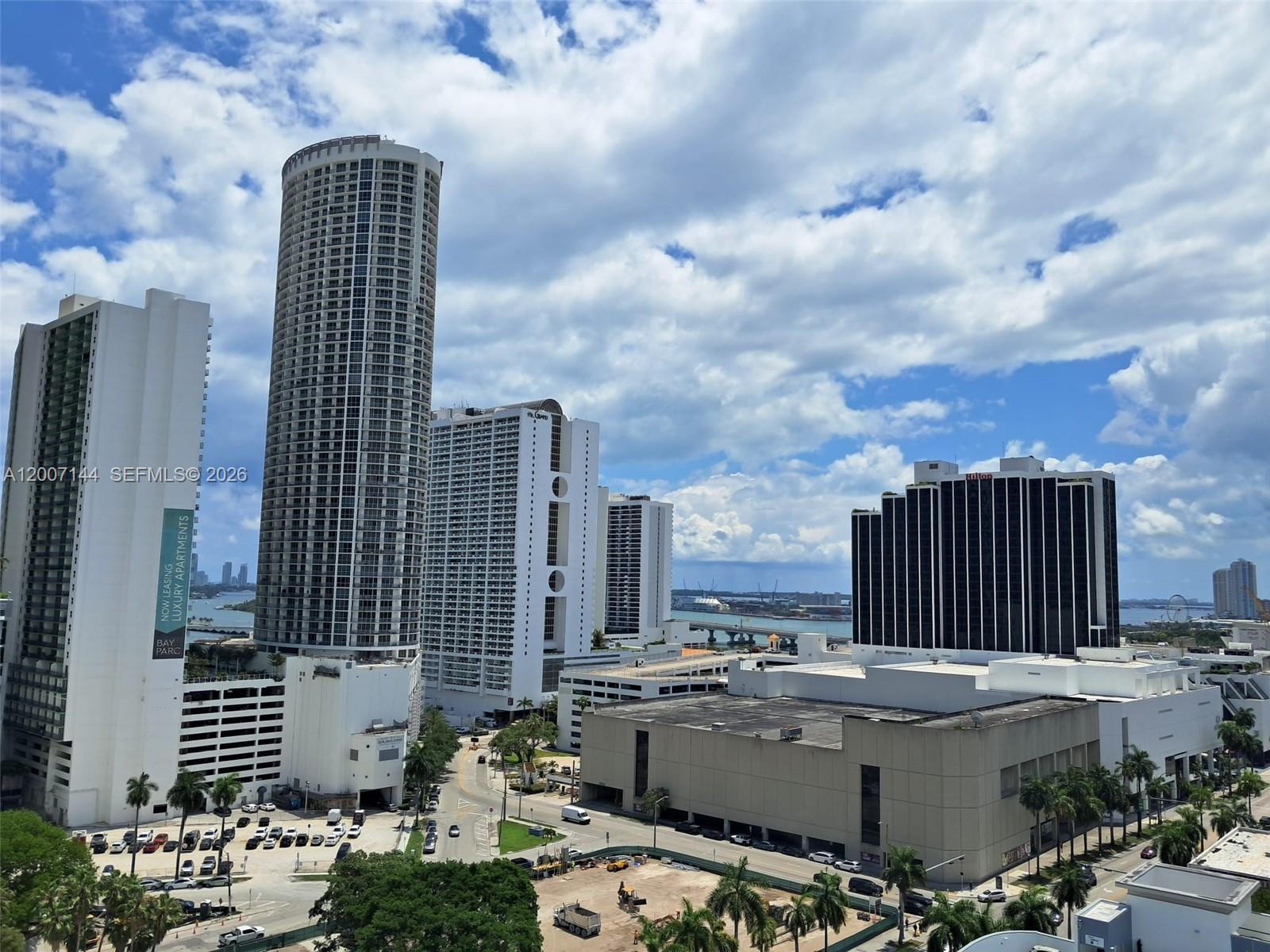 1800 BISCAYNE PLAZA CONDO - Residential