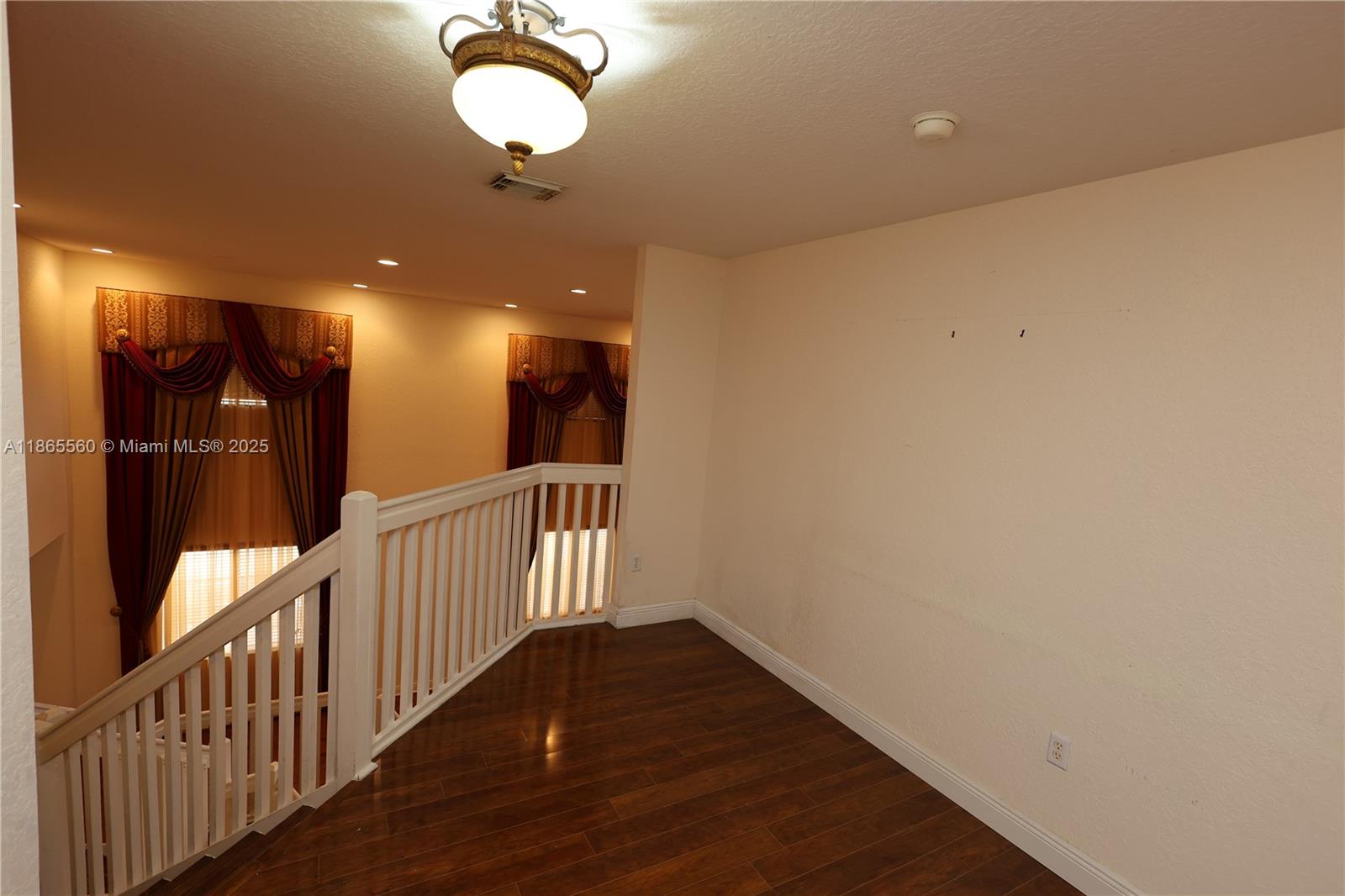 SPORT ACRES - Residential