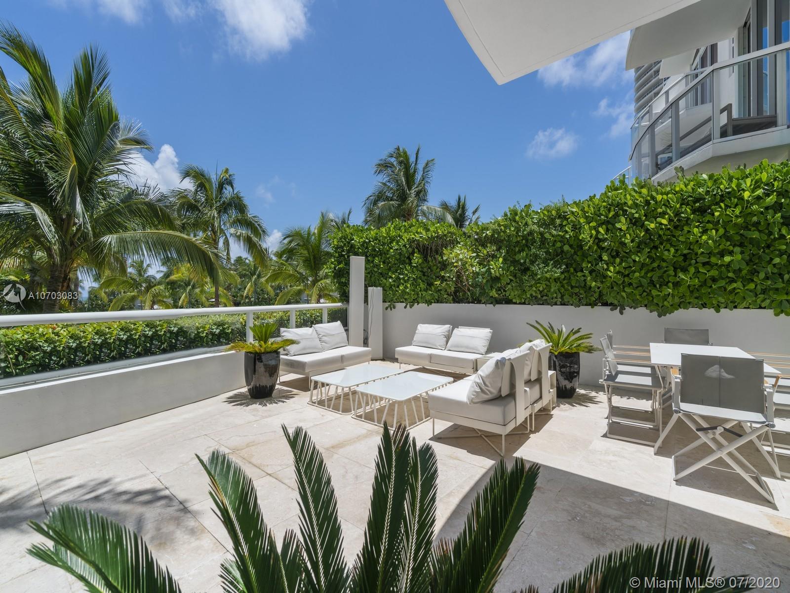 CONTINUUM ON SOUTH BEACH - Residential