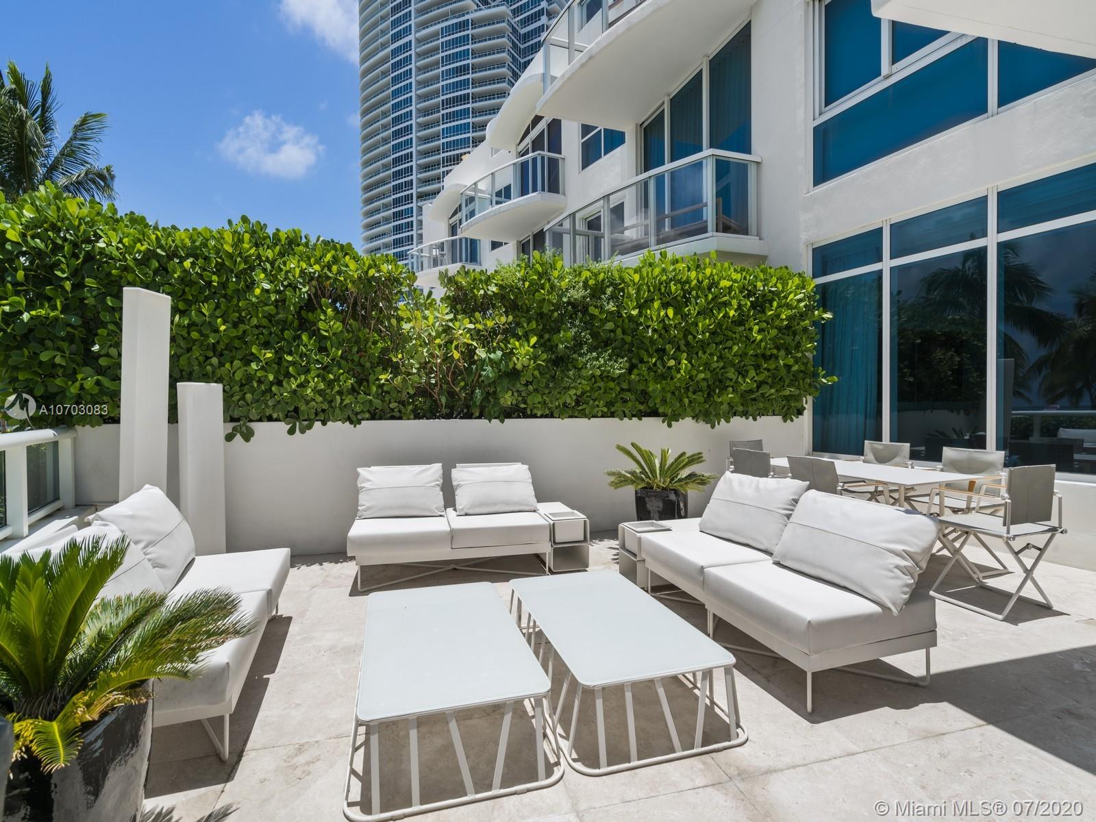 CONTINUUM ON SOUTH BEACH - Residential