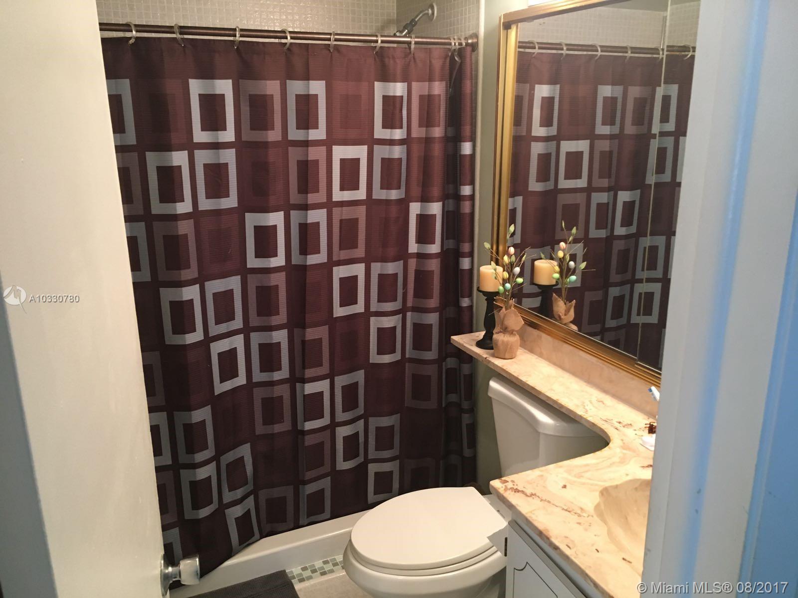 PROMENADE AT KENDALE LAKE - Residential Lease