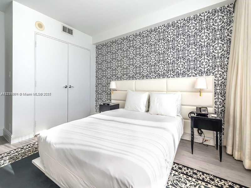 1100 West Ave 414