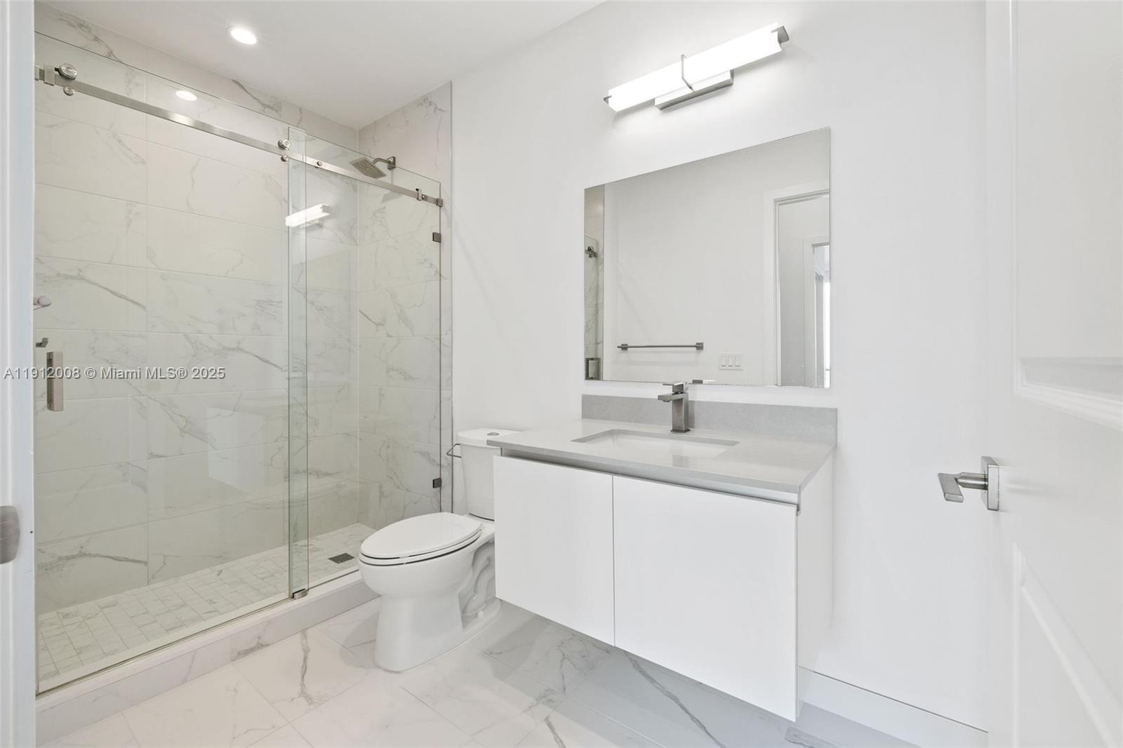 Slate Hallandale - Residential Lease