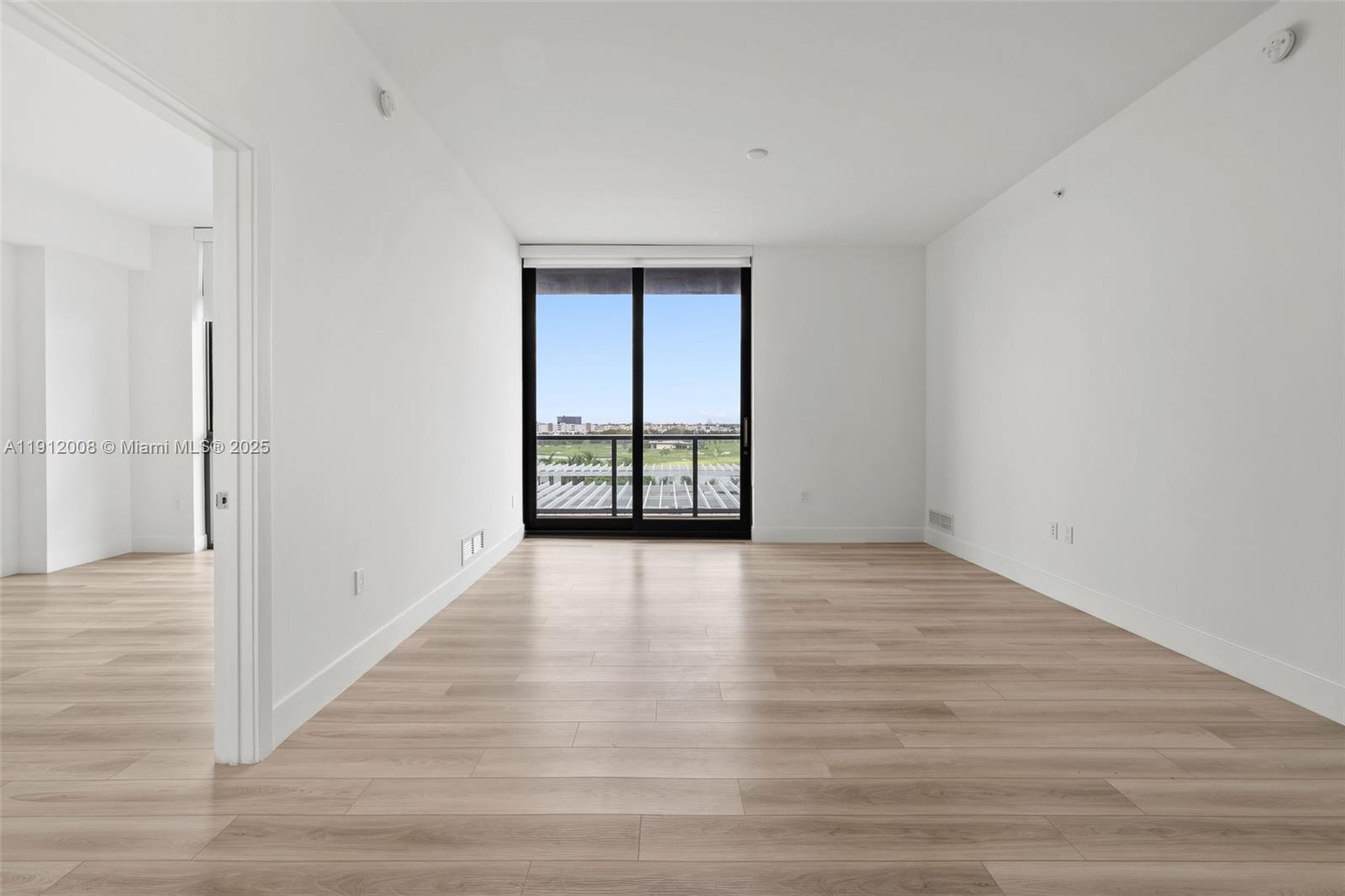 Slate Hallandale - Residential Lease