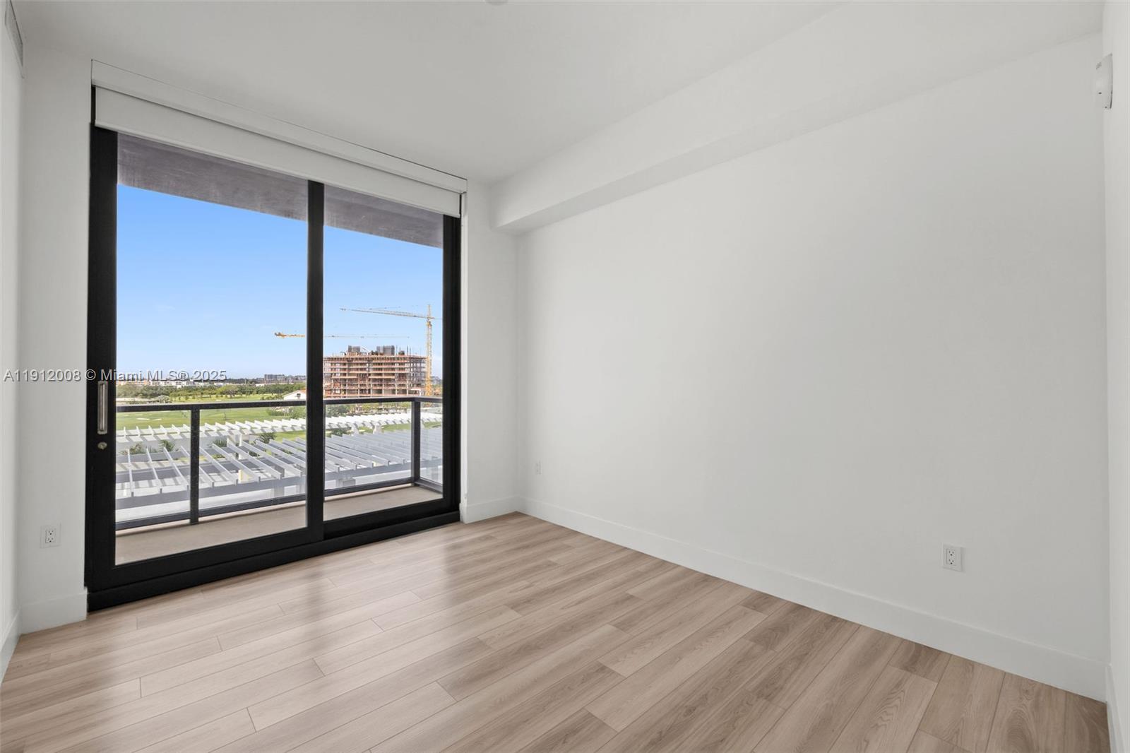 Slate Hallandale - Residential Lease