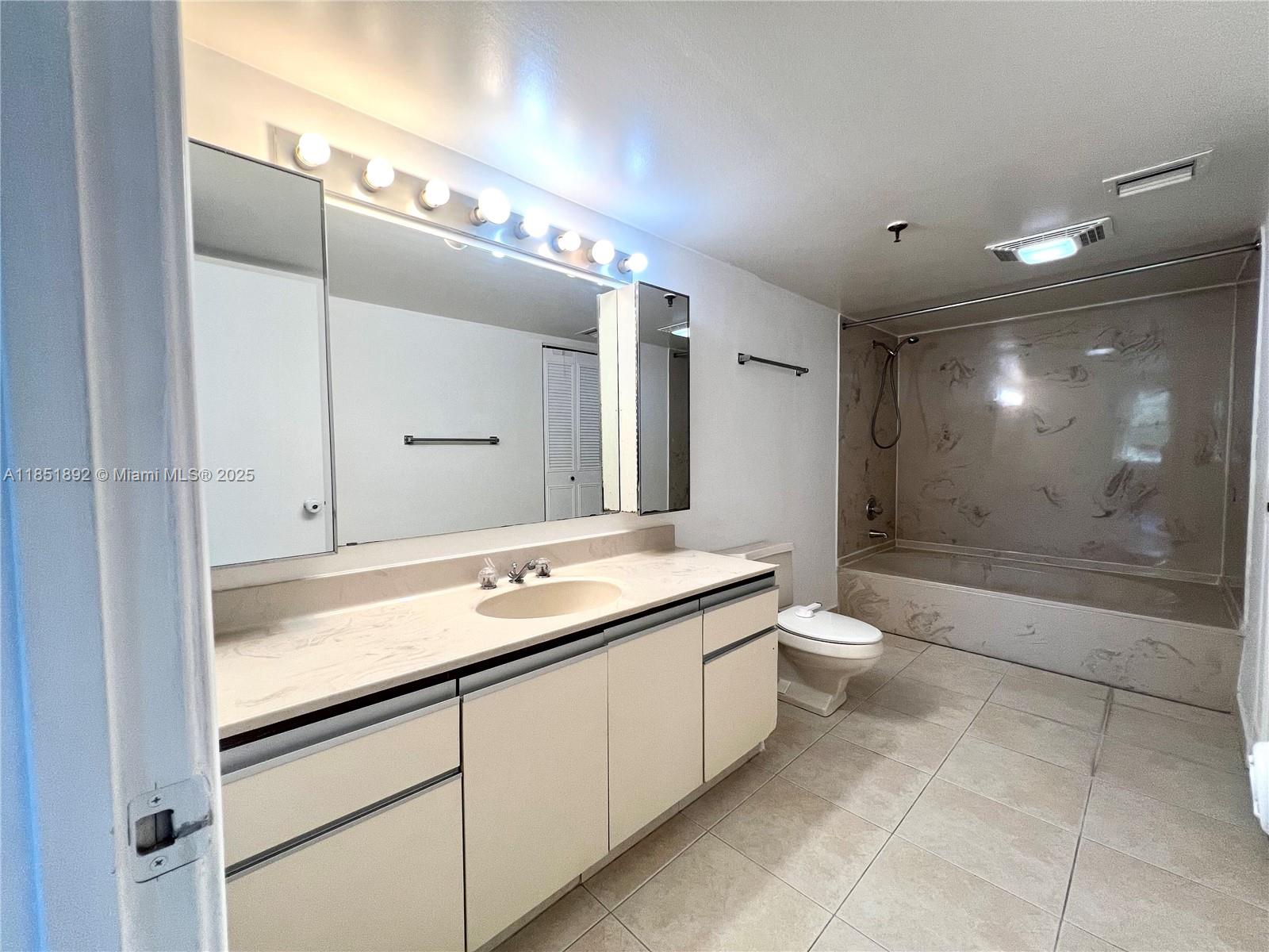 BOCA TEECA CONDO 10 - Residential Lease