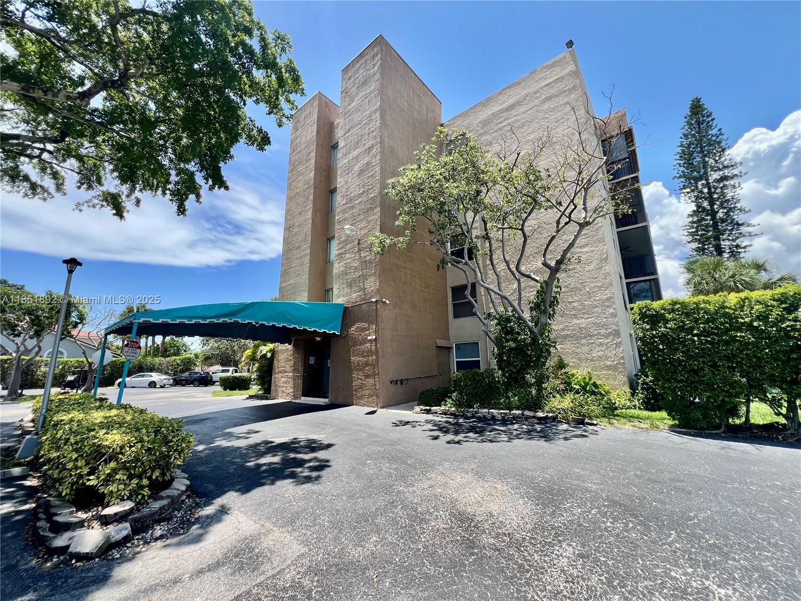 BOCA TEECA CONDO 10 - Residential Lease
