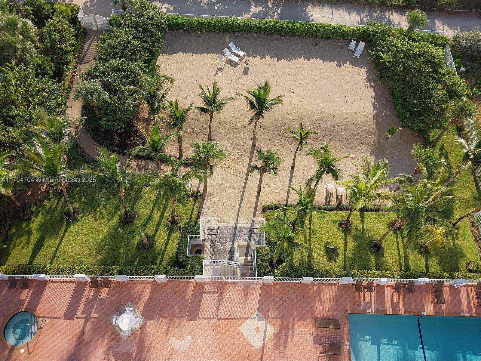 MARBELLA CONDO - Residential