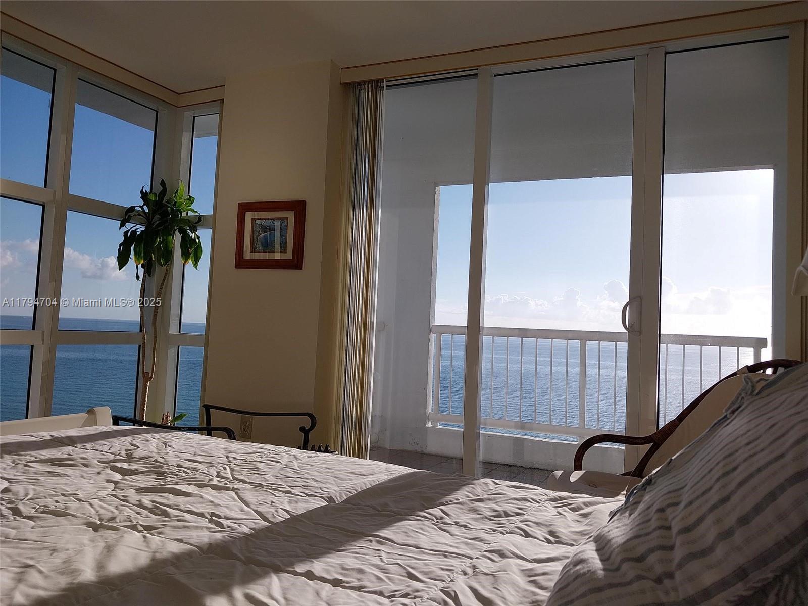 MARBELLA CONDO - Residential