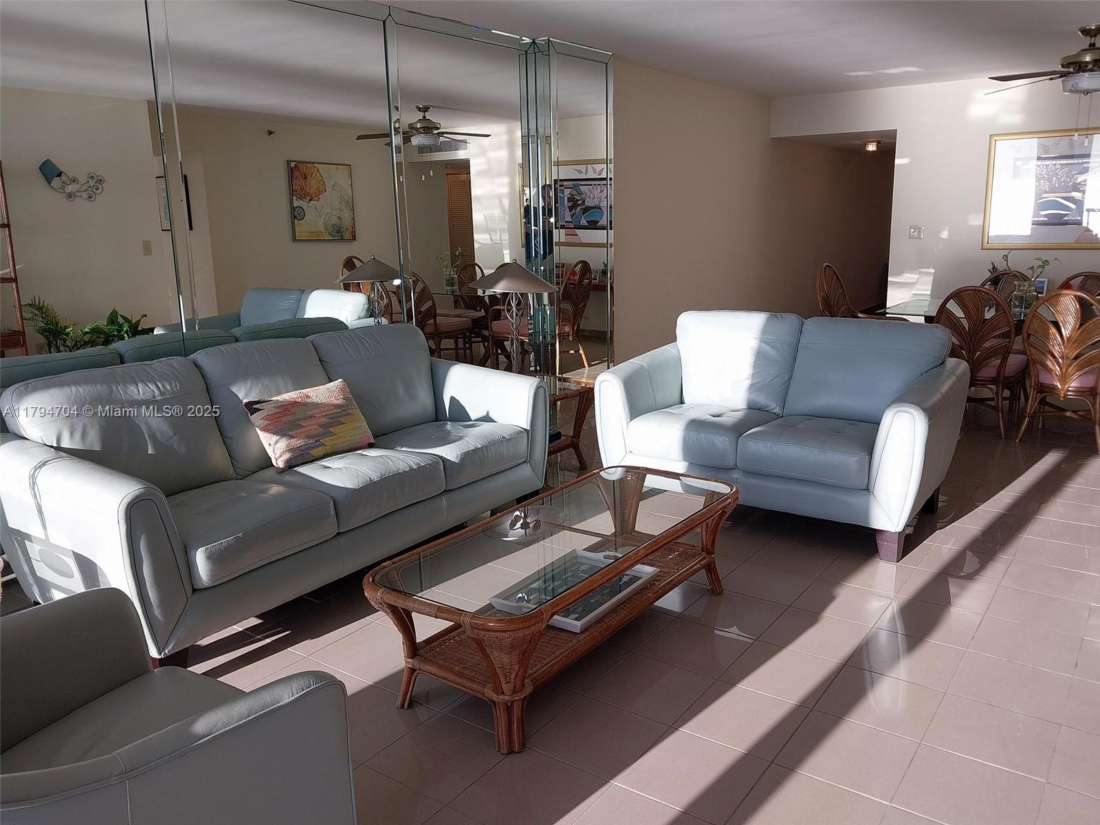 MARBELLA CONDO - Residential