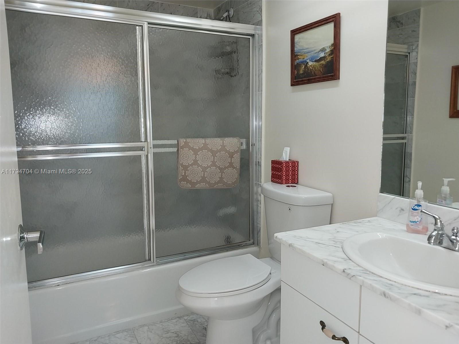 MARBELLA CONDO - Residential