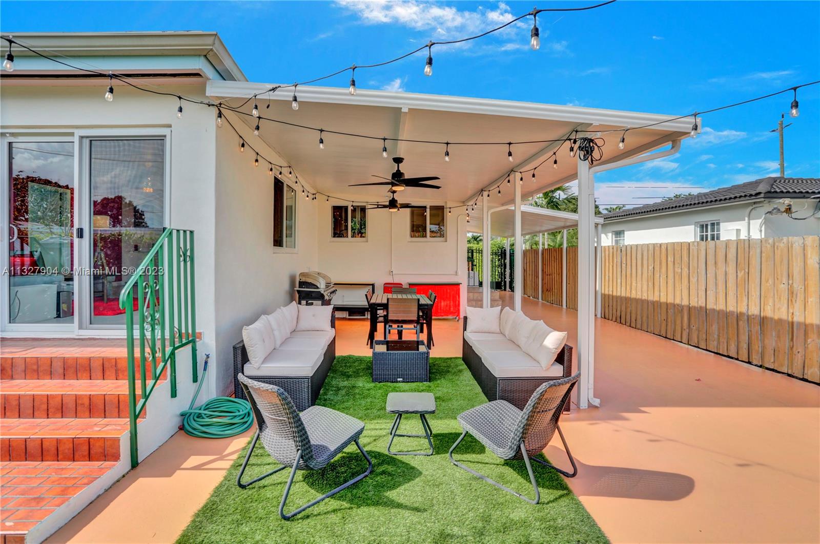 DURHAM ESTATES - Residential