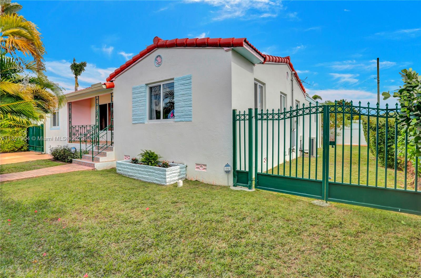 DURHAM ESTATES - Residential