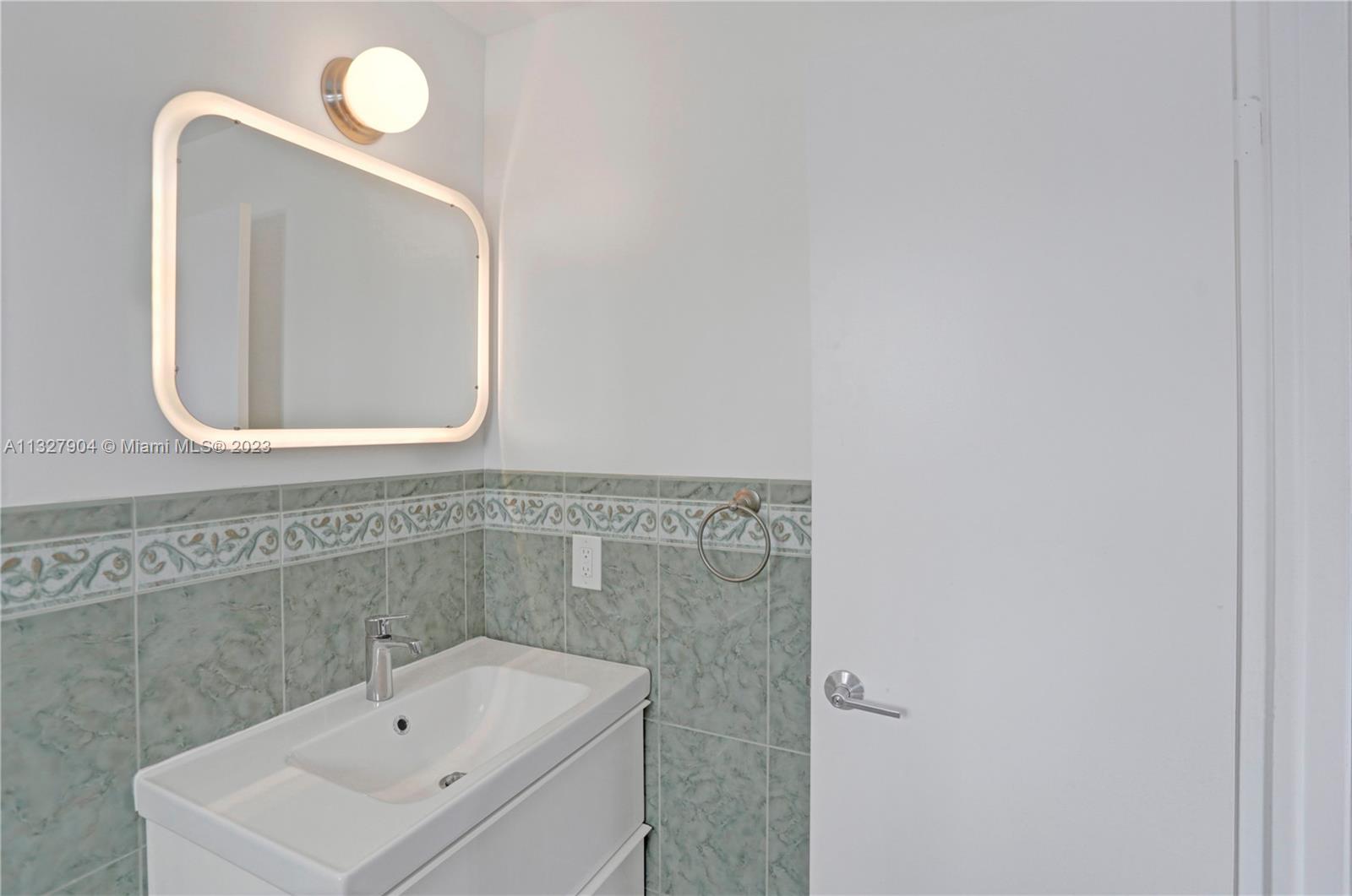 DURHAM ESTATES - Residential