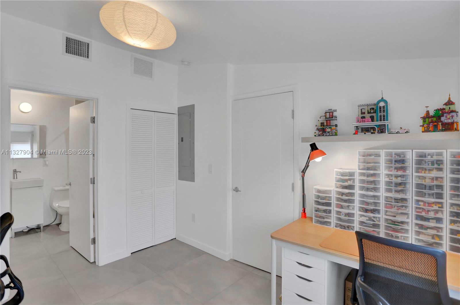 DURHAM ESTATES - Residential