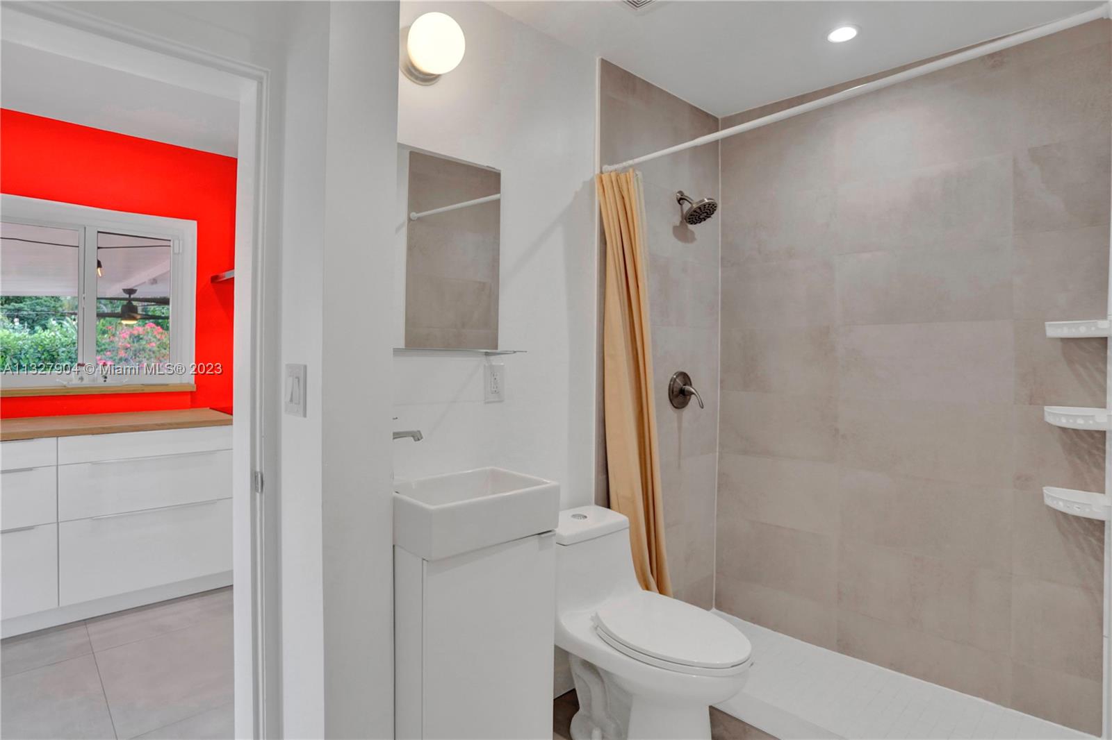 DURHAM ESTATES - Residential