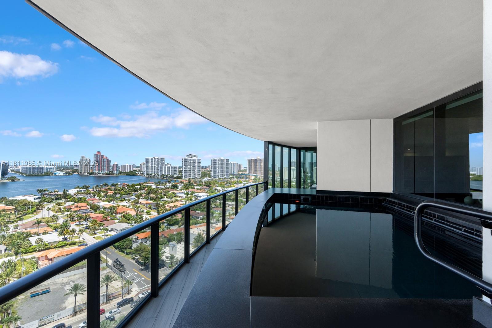 18555 COLLINS AVENUE COND - Residential