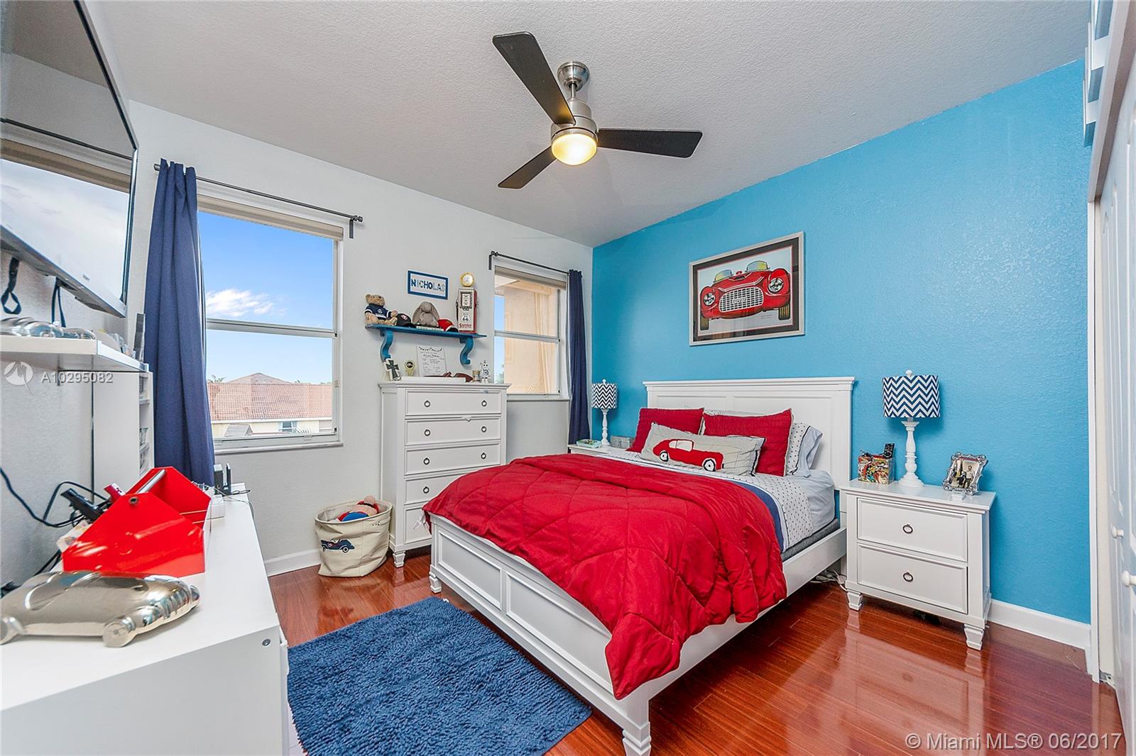 CRESTVIEW LAKES - Residential