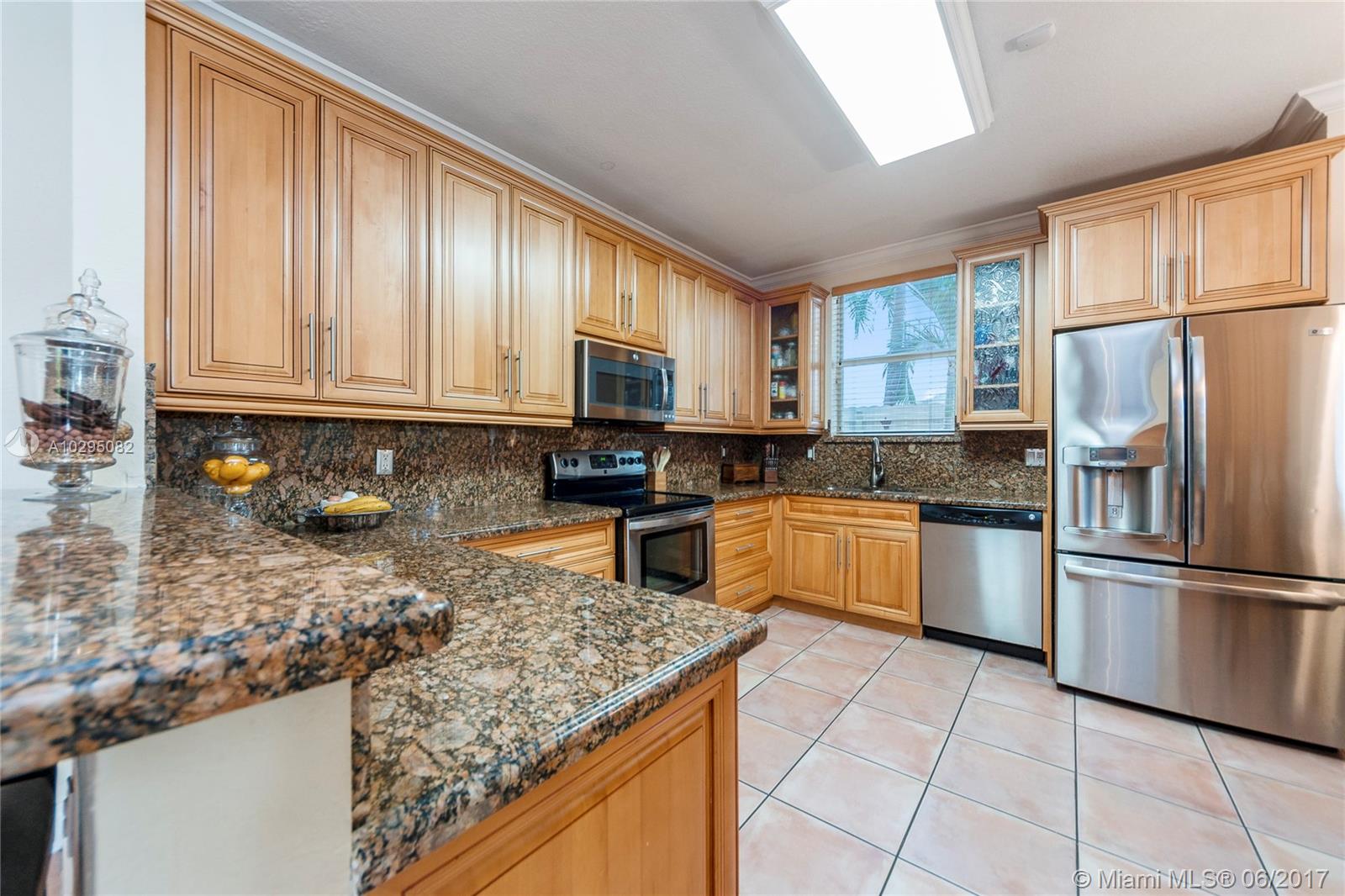 CRESTVIEW LAKES - Residential