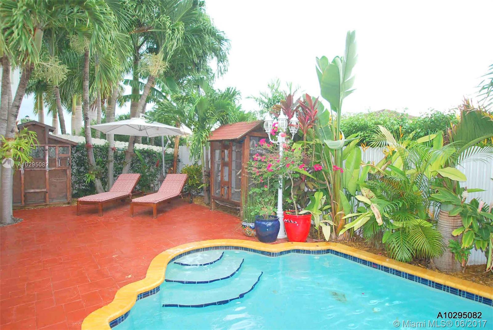 CRESTVIEW LAKES - Residential