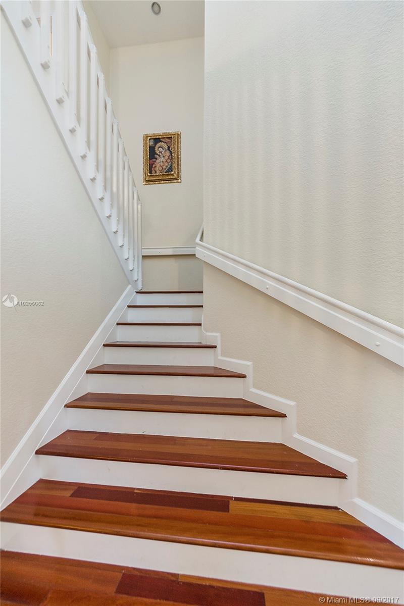 CRESTVIEW LAKES - Residential