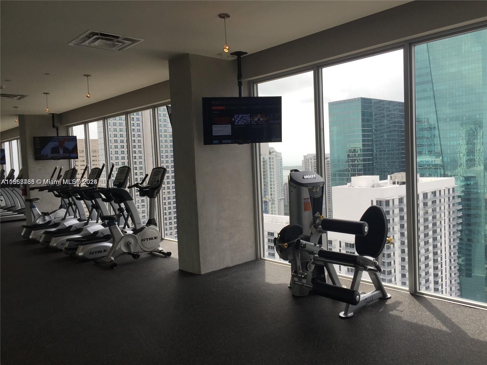 CENTRO CONDO - Residential