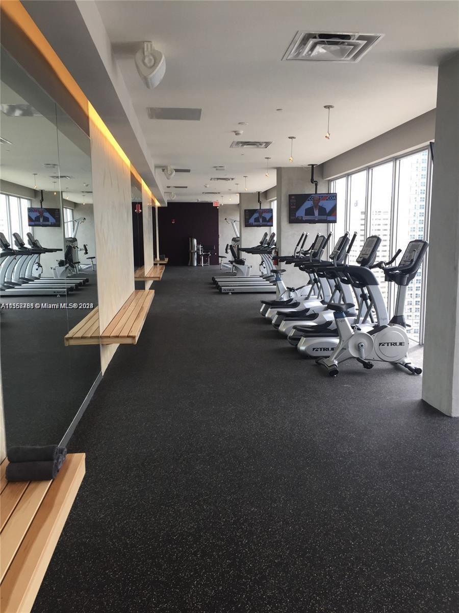 CENTRO CONDO - Residential