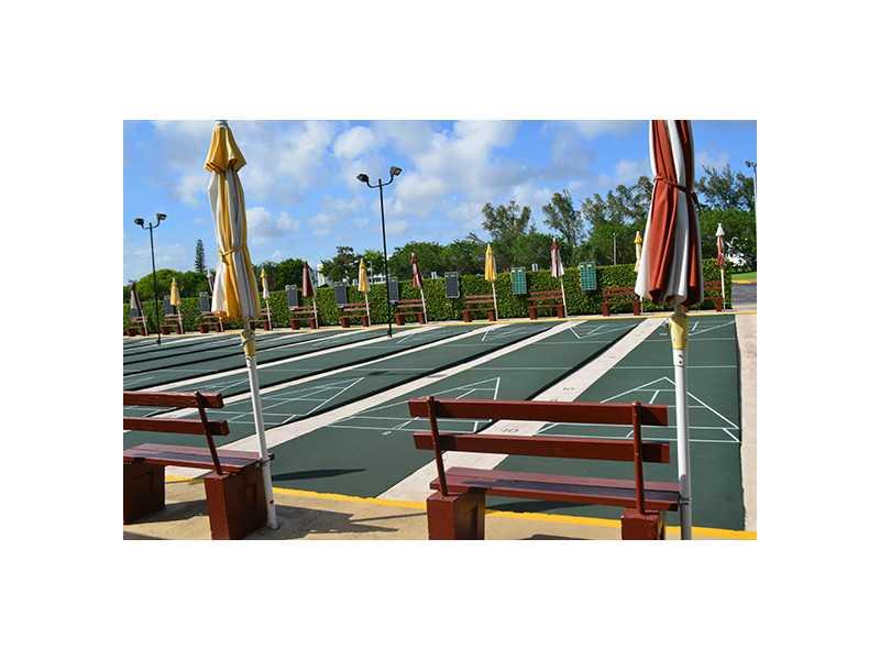 UPMINSTER C CONDO - Residential Lease