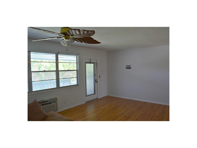 UPMINSTER C CONDO - Residential Lease