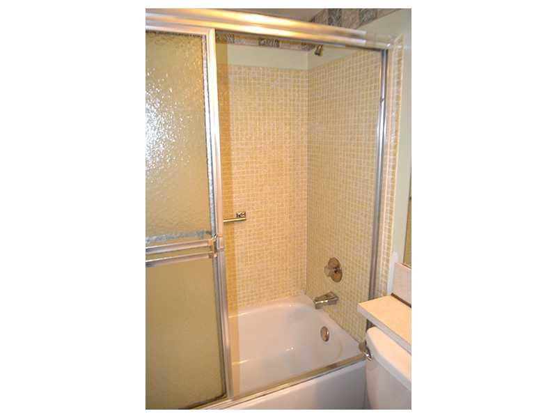 UPMINSTER C CONDO - Residential Lease